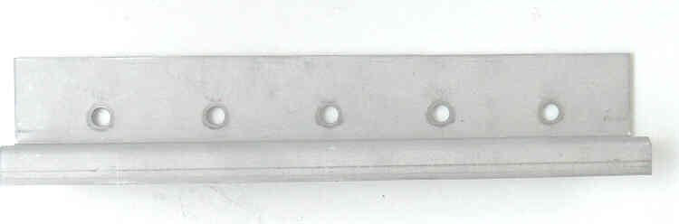 LOW RISE 'Z' BRACKET, 8 INCH, 1/2 OFFSET, 3/16 STEEL WITH SCREWS