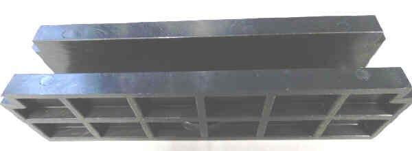 GIB, INSERT, NYLATRON, 5 1/2 X 1 3/8 X 1 3/8, 1 X 5/8 ESCO # 3046019
