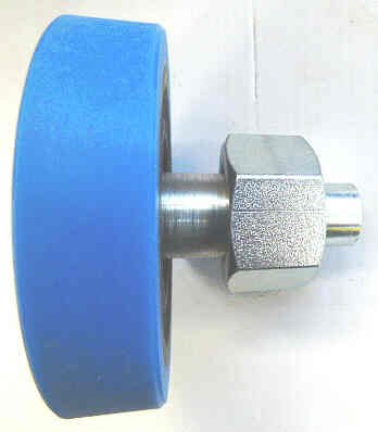 ROLLER, STEP WITH HUB & NUT 4 DIA. X 7/8 WIDE KONE USP29864