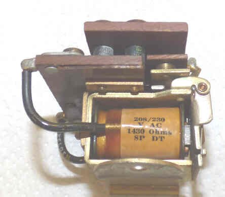 RELAY, SPDT, 208-230 VAC, 1430 OHM COIL AEMCO # 83-4371