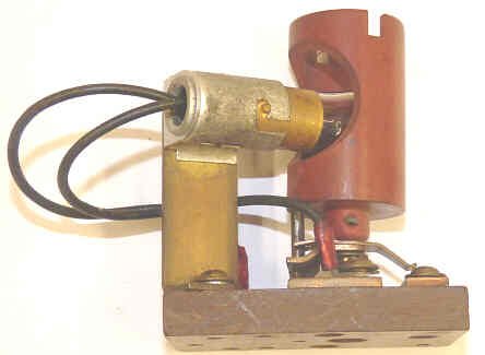 ASSEMBLY, BULB HOLDER, BASE, BULB & PHENOLIC SHIELD, VINTAGE