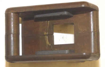 BARRIER, ARC, WITH MAGNETS FOR # 1 DC CONTACTTOR ARMOR # 10068-01