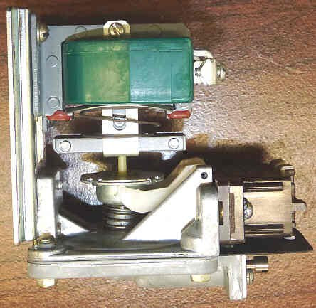 TIMER, PNEUMATIC, 120VAC, ON DELAY, 1 N.O./ 1 N.C CUTLER-HAMMER # D80NE1B