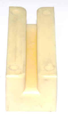GUIDE, GATE, FRONT MOUNT, NYLON 2 HOLES 1/4 RAIL SEDGWICK # 8302F-74
