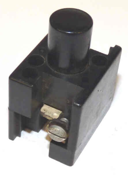 BUTTON, BLANK, BLACK, 5/8 X 3/4 TOP, 2 N.O. CONTACTS, AH & H # 27900 B1
