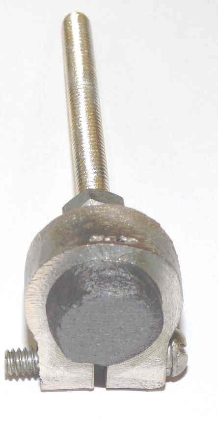 HOLDER, BRONZE, MACHINED, CARBON WITH 3/4 X 1/2 CARBON WARSAW CONTROLS