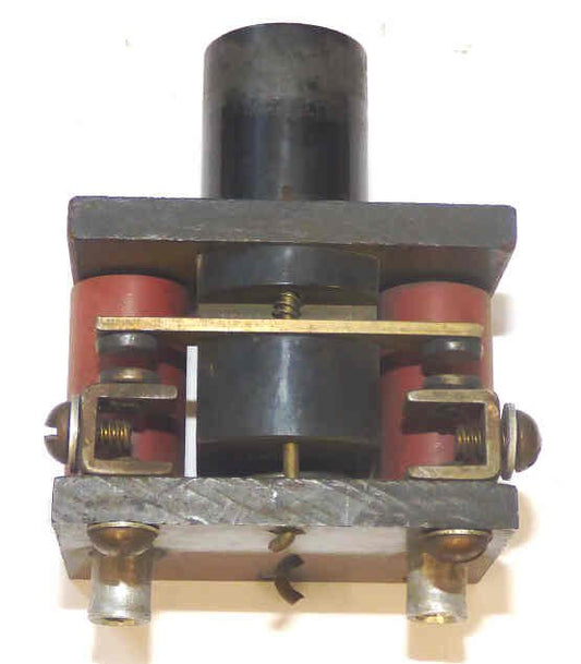 BUTTON, ASSEMBLY, BLACK, MARKED 'L' CURTIS