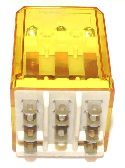 IDEC 3PDT RELAY, KUP BASE, 6 VAC, IDEC # RR3B-U-6VAC