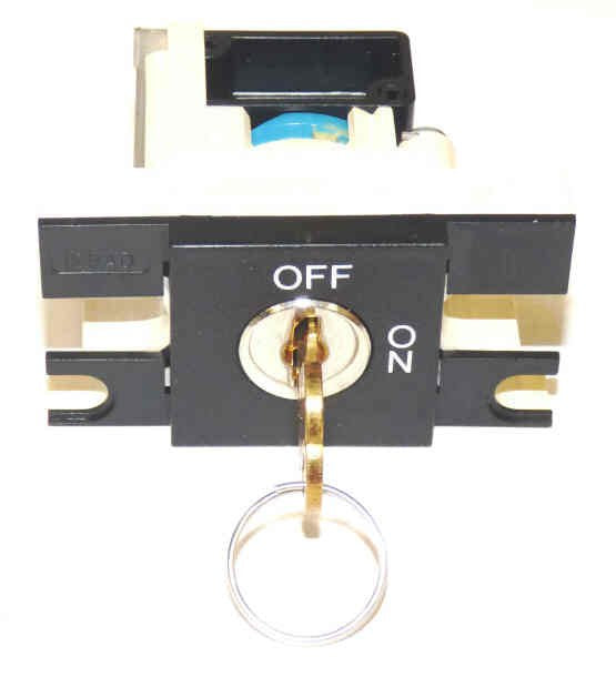 SWITCH. KEYED, ON-OFF, SQUARE, HORIZONTAL, V7 FIXTURES, DOVER # 9746110