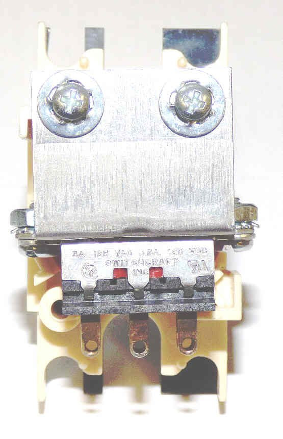 SWITCH. KEYED, STOP & RUN, V7 FIXTURES, DOVER # 9717865