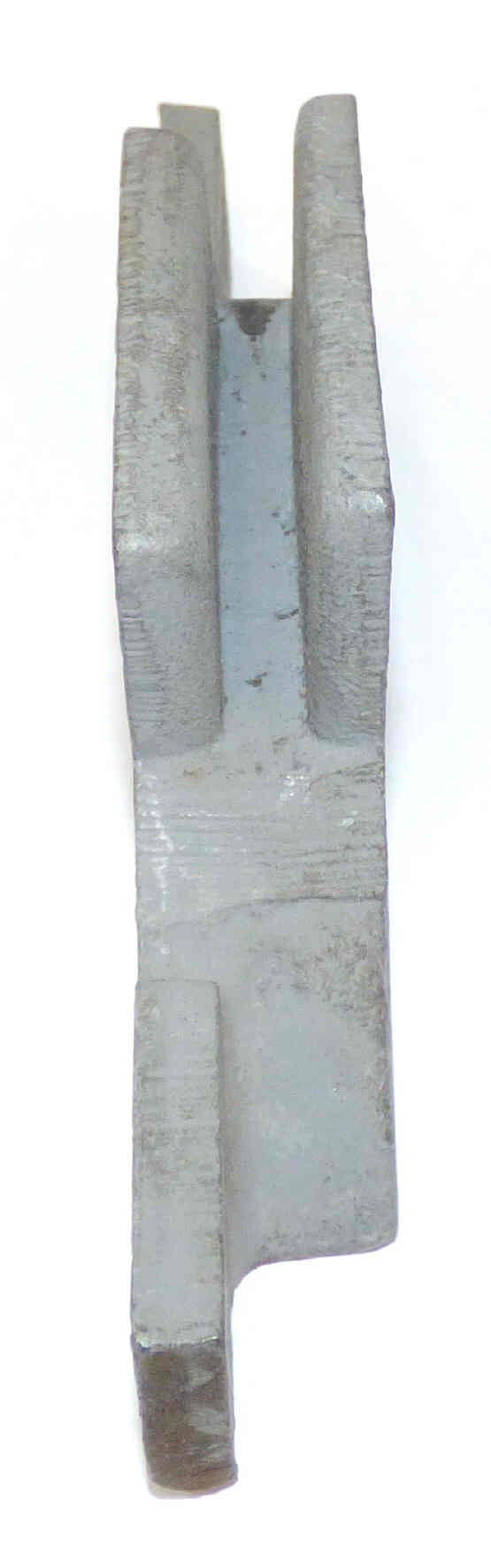 GUIDE, DOOR, SOLID CAST, CASTING # 029 REPLACES OBSOLETE # 026