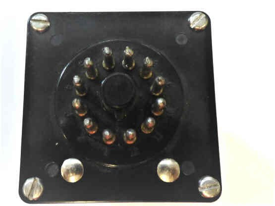RELAY. LATCHING, 12 PIN OCTAL BASE, 115 VAC ESCO # 3-370-0065