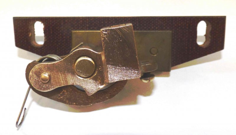 HOLDER, 1/4 x 3/4 BRUSH, PHENOLIC BASE, PILOT MG, ELECTRIC SPECIALTY COMPANY