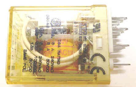 IDEC 4PDT ICE CUBE RELAY, 120 VaC, IDEC # RY4S-U-AC120