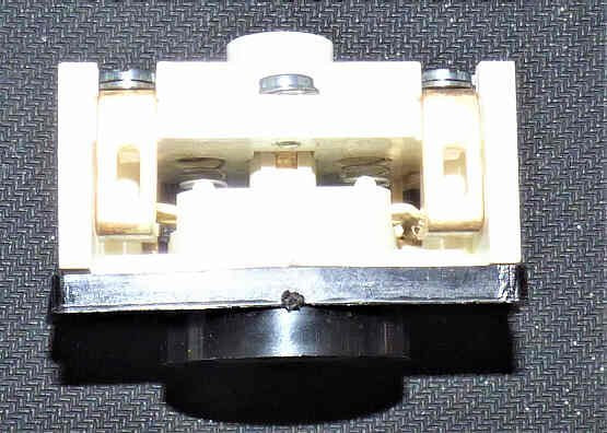 BUTTON, WHITE, BLACK BEZEL, MARKED TEST NON LIGHT UP, TYPE RBW