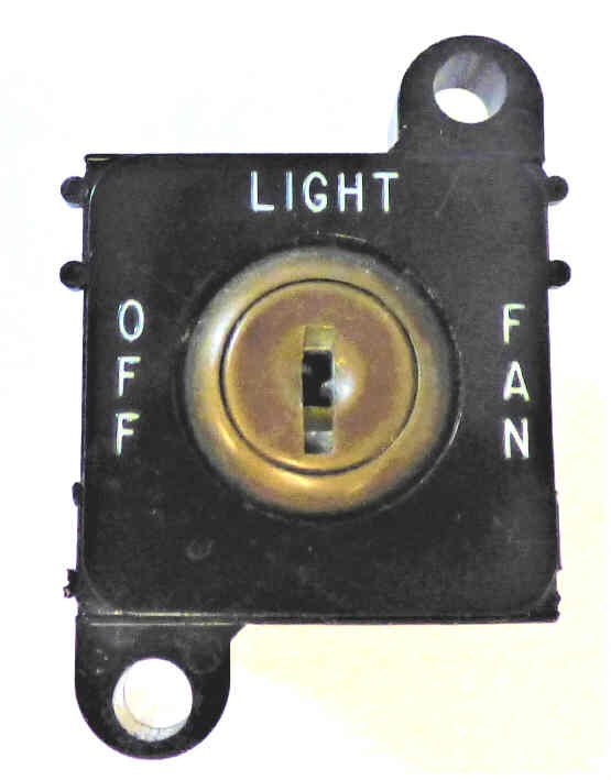 SWITCH, KEYED, LIGHT, ON-OFF WITH KEYS ADAMS AS468K03