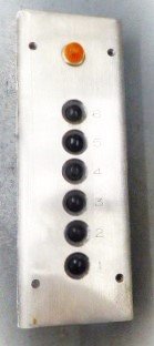 STATION, CAR, 6 STOP, 3 POINT BUTTON, VINTAGE, AS SHOWN