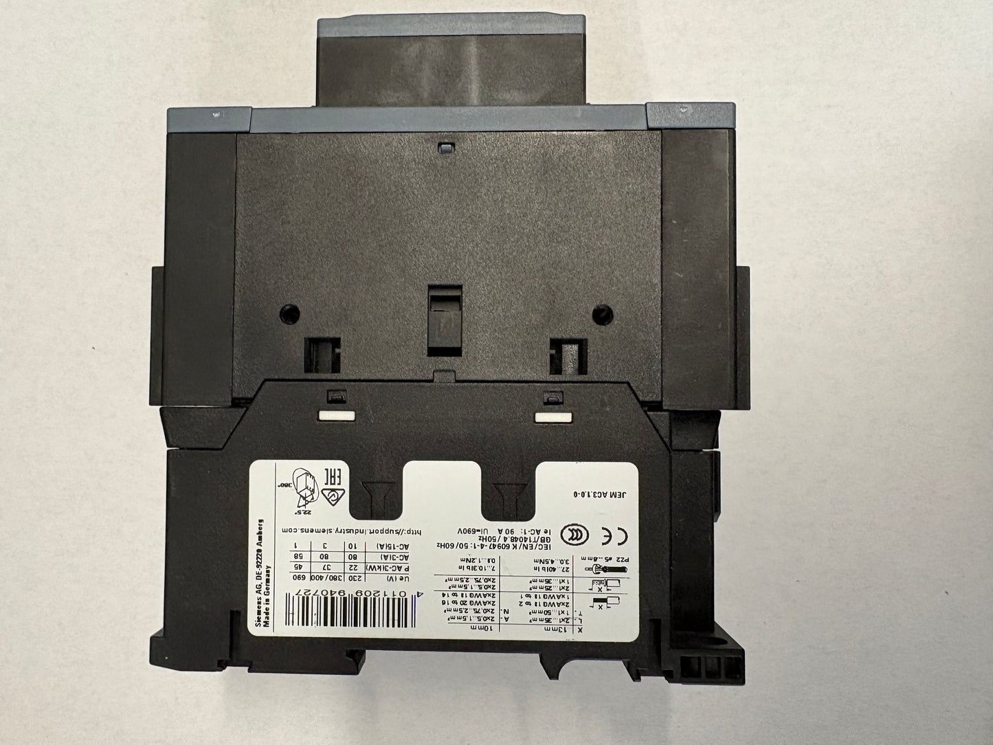 SIEMENS 3RT2038-1AK60 / 3RT2038 1AK60 POWER CONTACTOR