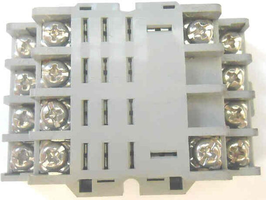 IDEC 4PDT RELAY BASE, 14 PIN IDEC # SH4B-05 10A/300V