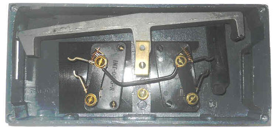 INTERLOCK, TYPE MOCP, CENTER PARTING DOORS GAL #  INT2E-0007N