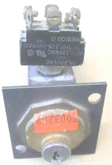 SWITCH, MONITOR, KEYED, FIRE SERVICE 3 POSITION, SPECIFY KEY #, AS SHOWN