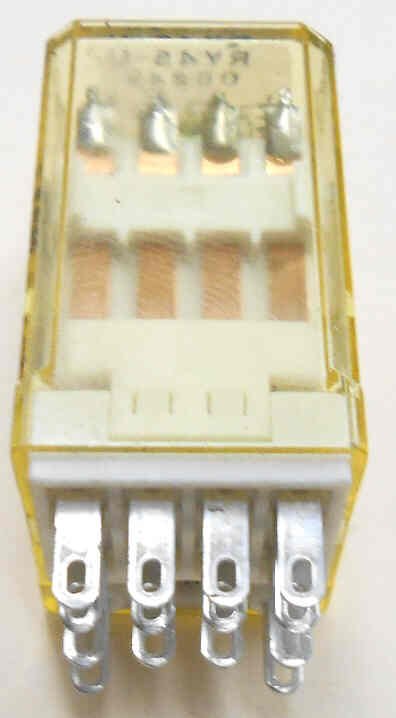 IDEC 4PDT ICE CUBE RELAY, 24 VDC, IDEC # RY42S-U-DC24