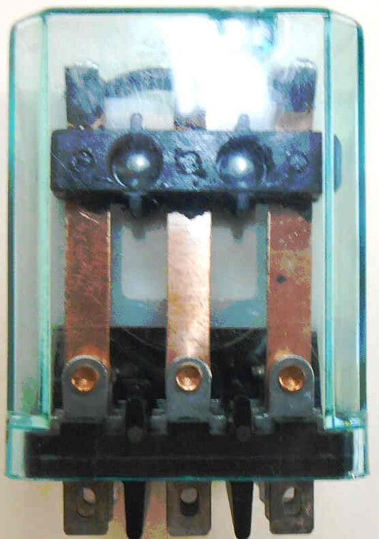 MIDTEX 3PDT RELAY, KUP BASE, 240 VAC, MIDTEX # 157-23U200