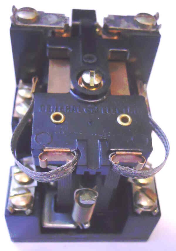 RELAY, GENERAL PURPOSE, 10AMP COIL 230VAC 60HZ DPDT GE CR2790E100A3