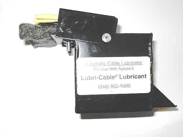 LUBRICATOR, CABLE, 3 INCH, NYLUBE MODEL NCL-3 PART # 1350