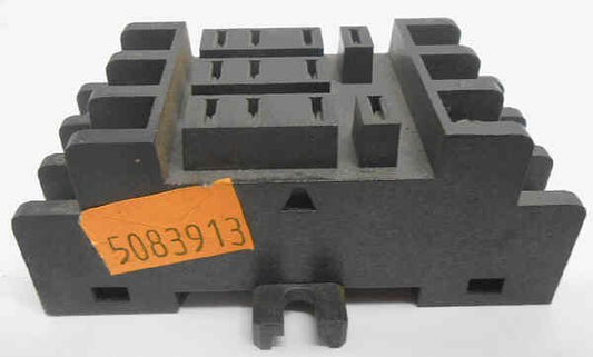 BASE, RELAY, 11 BLADE, 3PDT, KUP TYPE OMRON PJF11N