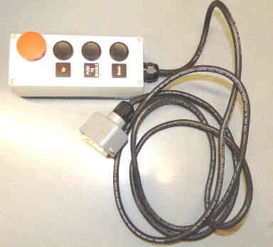 PENDANT STATION, UP/ENABLE/DOWN WITH STOP SWITCH SIEMENS 3SB38