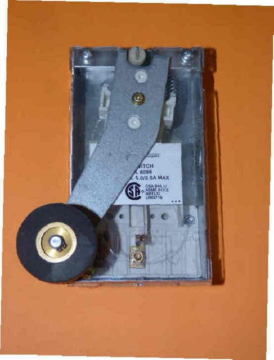 SWITCH,  LIMIT, RIGHT HAND, SINGLE POLE BREAKING OTIS # AAA6098NM2