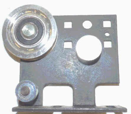 HANGER, E4, RH COMPLETE WITH ALUMINUM ROLLER WESTINGHOUSE # 325C798G05