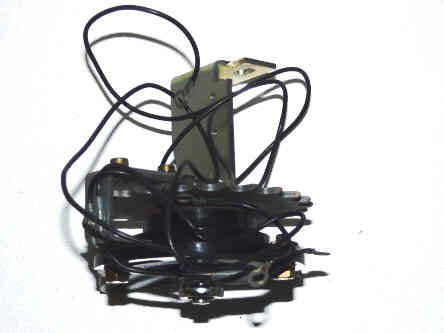SWITCH, 6851B STOP CONTROL, 6850 SERIES SELECTORS OTIS # 6851B2