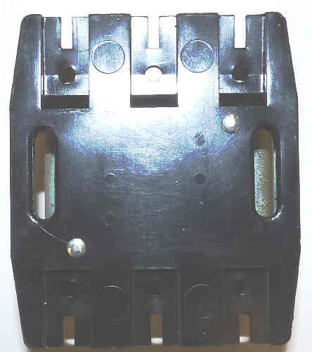 FINGERBOARD AND ARMATURE 'DS' RELAY, MOULDED BASE WITH METAL FRAME