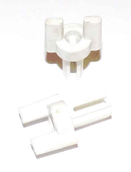 HOLDER, LAMP, PSB SERIES, MOULDED, WHITE WITH EARS ADAMS # AS450-15