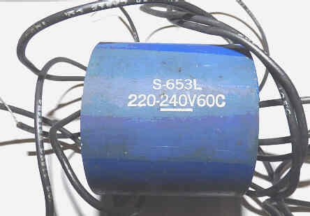 COIL, VALVE, UV-7 & UB-V-7BC VALVES, 220-240VAC, 136 OHM EECO # S653L