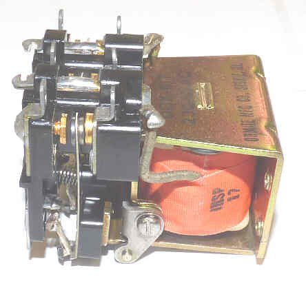 RELAY, GENERAL PURPOSE, 3PDT, 230 VAC OHMITE # DOX-61T