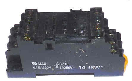 BASE, SOCKET, RELAY, 4PDT, ICE CUBE AROMAT 14 48W1