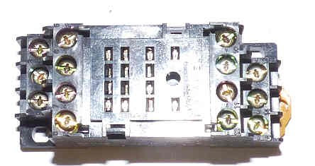 BASE, SOCKET, RELAY, 4PDT, ICE CUBE AROMAT 14 48W1