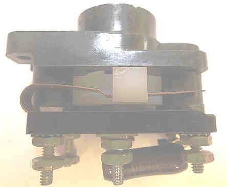 BASE, BUTTON, MOLDED, FOR TYPE 'H' BUTTONS HAUGHTON # 3-1133-005