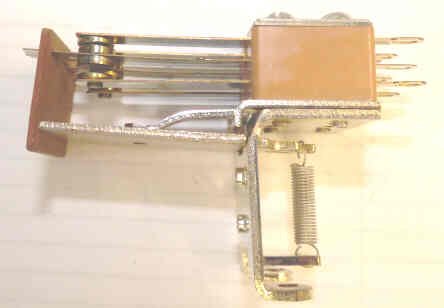 RELAY, DPDT, 12.5 AMP GUARDIAN # 200-4-12.5