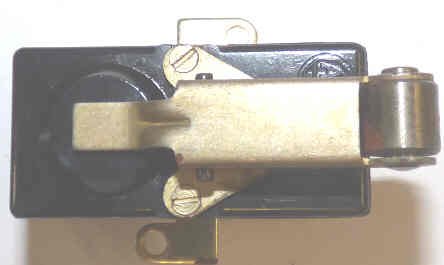 SWITCH, DPDT, ROLLER. SNAP ACTION, ALLEN BRADLEY # PAS120-7