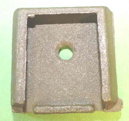 HOLDER, BUMPER, CAST STEEL, USED WITH PEELLE 063 BUMPER PEELLE # 064