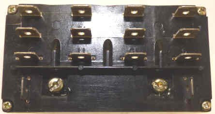 RELAY, ENCLOSED, TYPE HG, 4PDT, 110 VDC SERGE # 815-25-588