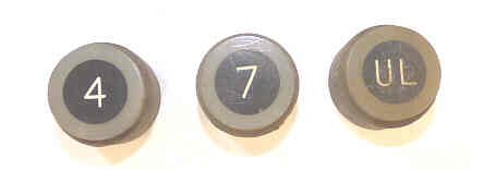 BUTTON, 1 1/8 X 1/4 TOP, 1 1/4 X 3/4 BASE VINTAGE