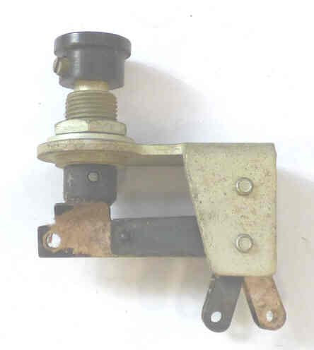 ASSEMBLY, PUSHBUTTON, VINTAGE COLLECTORS ITEM MALLORY # 2004