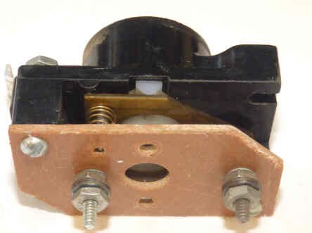 BASE, BUTTON, MOLDED, FOR 'F' BUTTONS W/ 1 N. O.CONTACT HAUGHTON # 3-10089-02