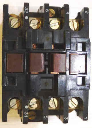 CONTACTOR, 3PDT, 1 N.C. AUX CONT., 24 VAC COIL TELEMECANIQUE # LC1D099-24