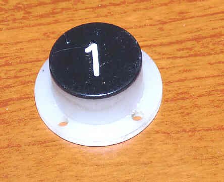 BUTTON, ELEMENT, BLACK, ENGRAVED # 1 IN WHITE GAL # PB1-0214N